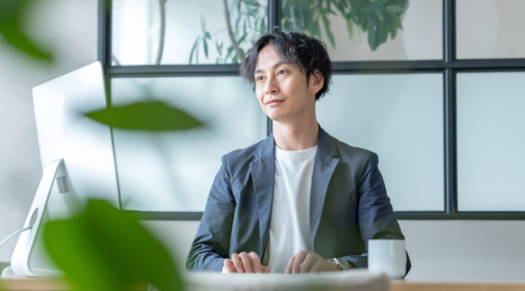 フロントエンド業務委託の報酬相場とスキルロードマップ完全ガイド